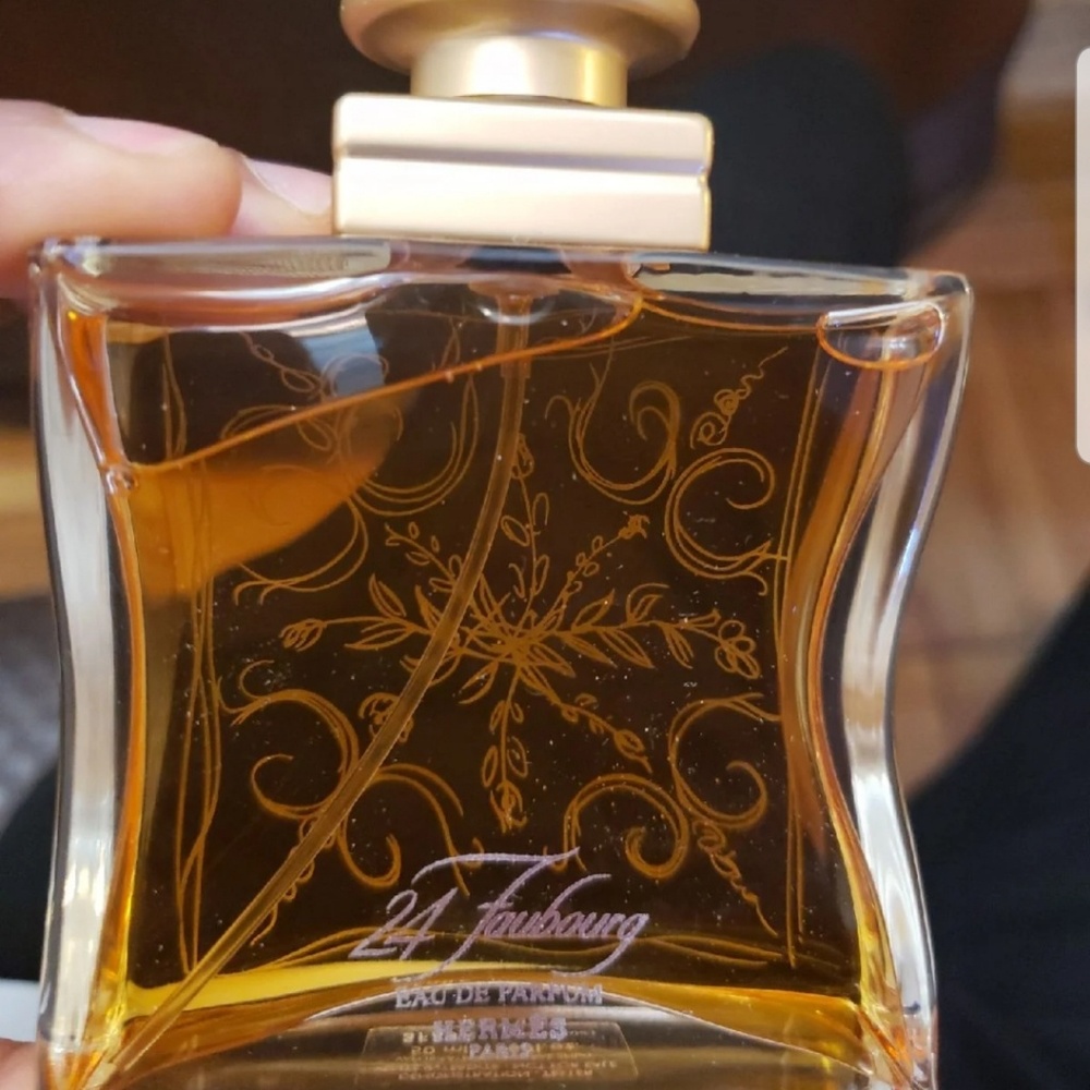 24 faubourg Hermes